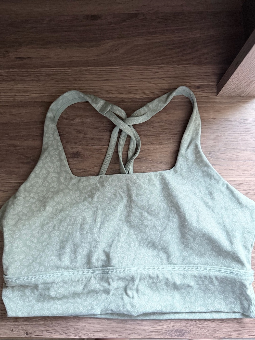 Constantly Varied Gear CVG Sea Foam Green Cheetah Print Workout Sports Bra Med M